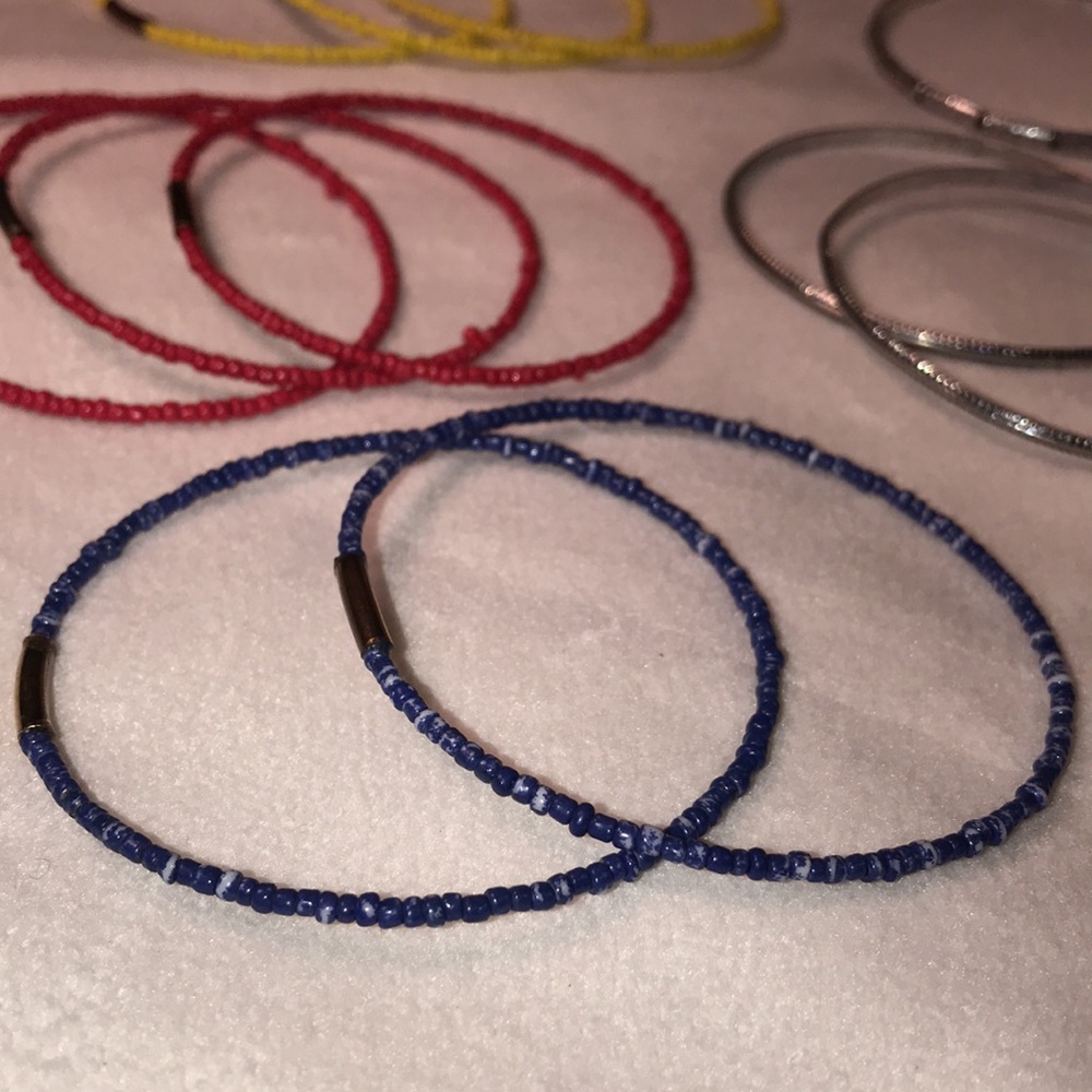 22 Stackable Bangles - Picture 7 of 14